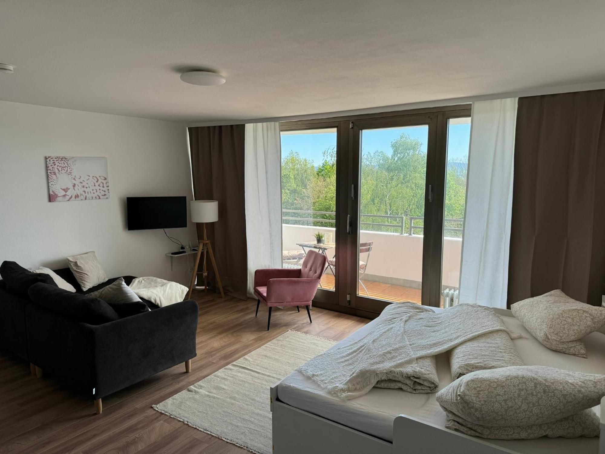 1 Zimmer Wohnung Mit Balkon Und Kueche Bayreuth Exteriér fotografie